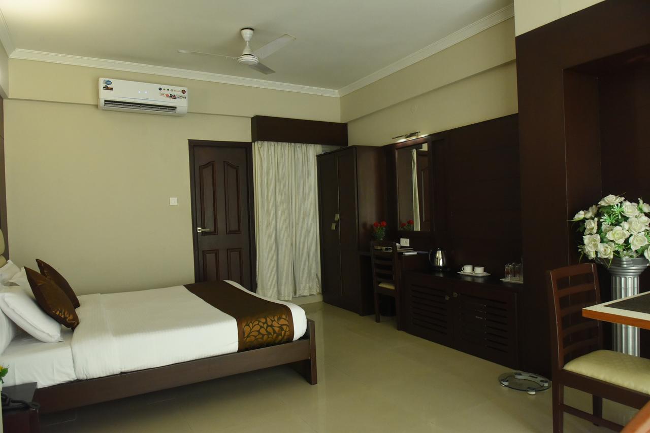 Hotel Pearl International Chennai Extérieur photo