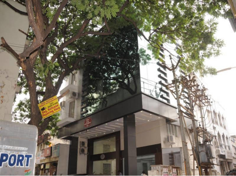 Hotel Pearl International Chennai Extérieur photo